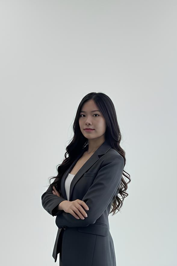 Priskila Paulina Kurnia, S.H.